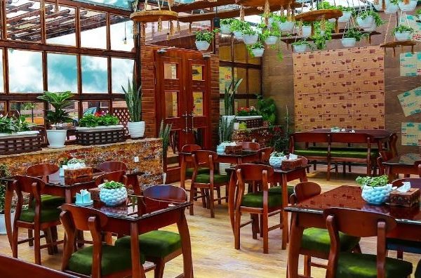 کافه رستوران پاسیو خیابان راهنمایی برج سلمان فارسی