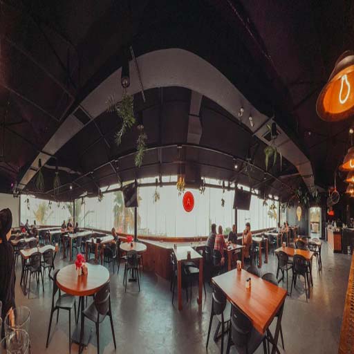 تور مجازی کافه رستوران آلور بیسترو تهیه شده توسط هلدینگ مهستان با استفاده از تصویر برداری سه بعدی